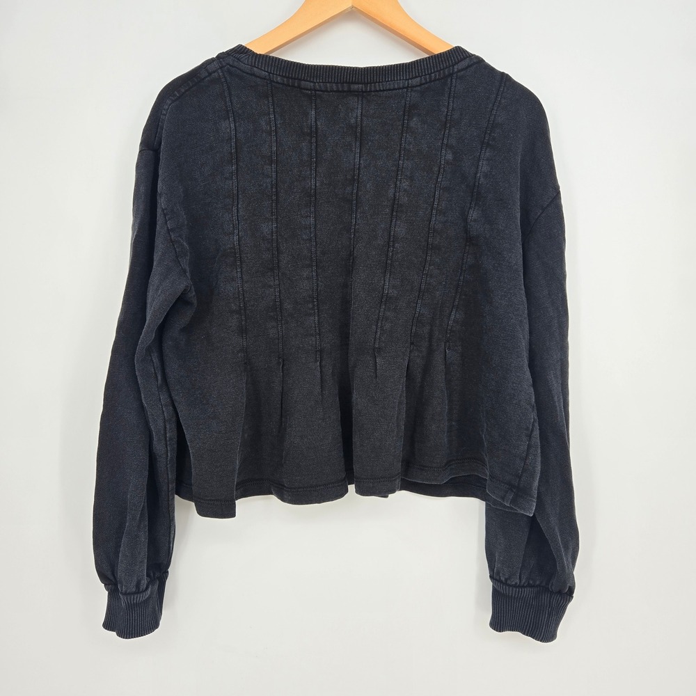 NWT Anthropologie Pilcro Black Cropped Pleated Shirt Womens M 100% Cotton - Picture 2 of 9